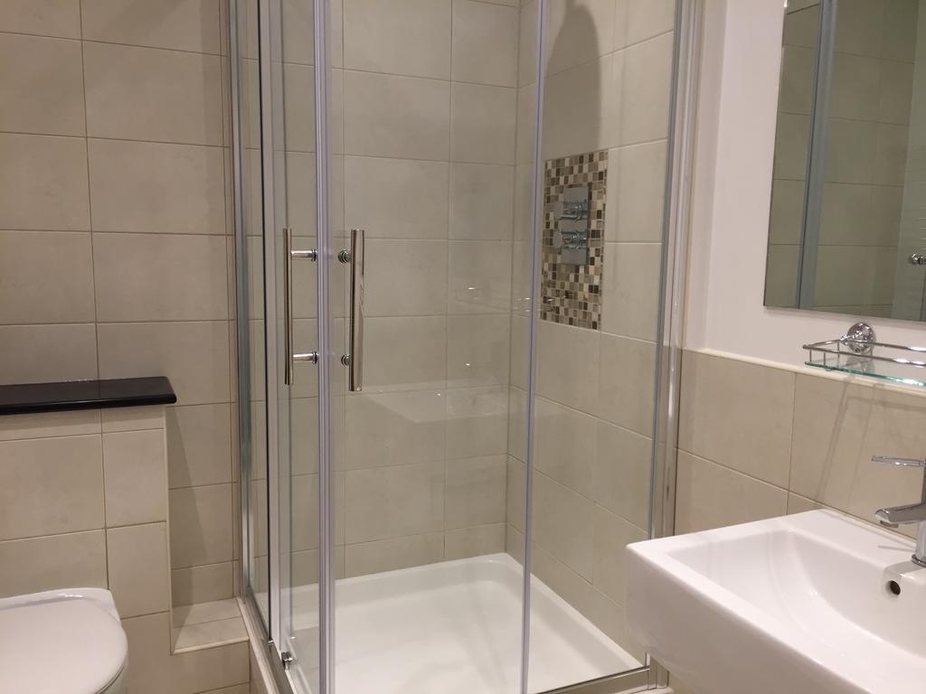 Excelsior Apartments - Liverpool Central - Free Parking - Aircon Buitenkant foto